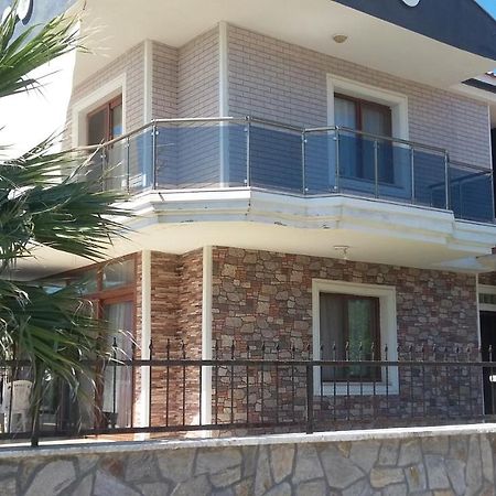 Ayvalik Camlik Villalari Екстериор снимка