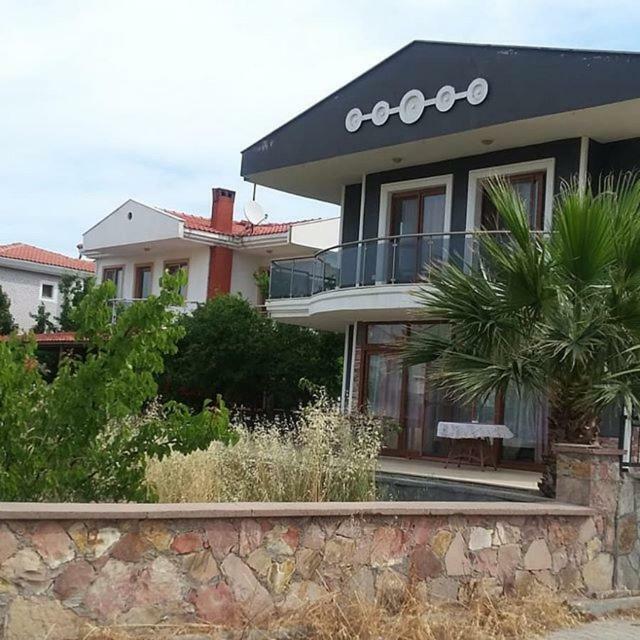 Ayvalik Camlik Villalari Екстериор снимка
